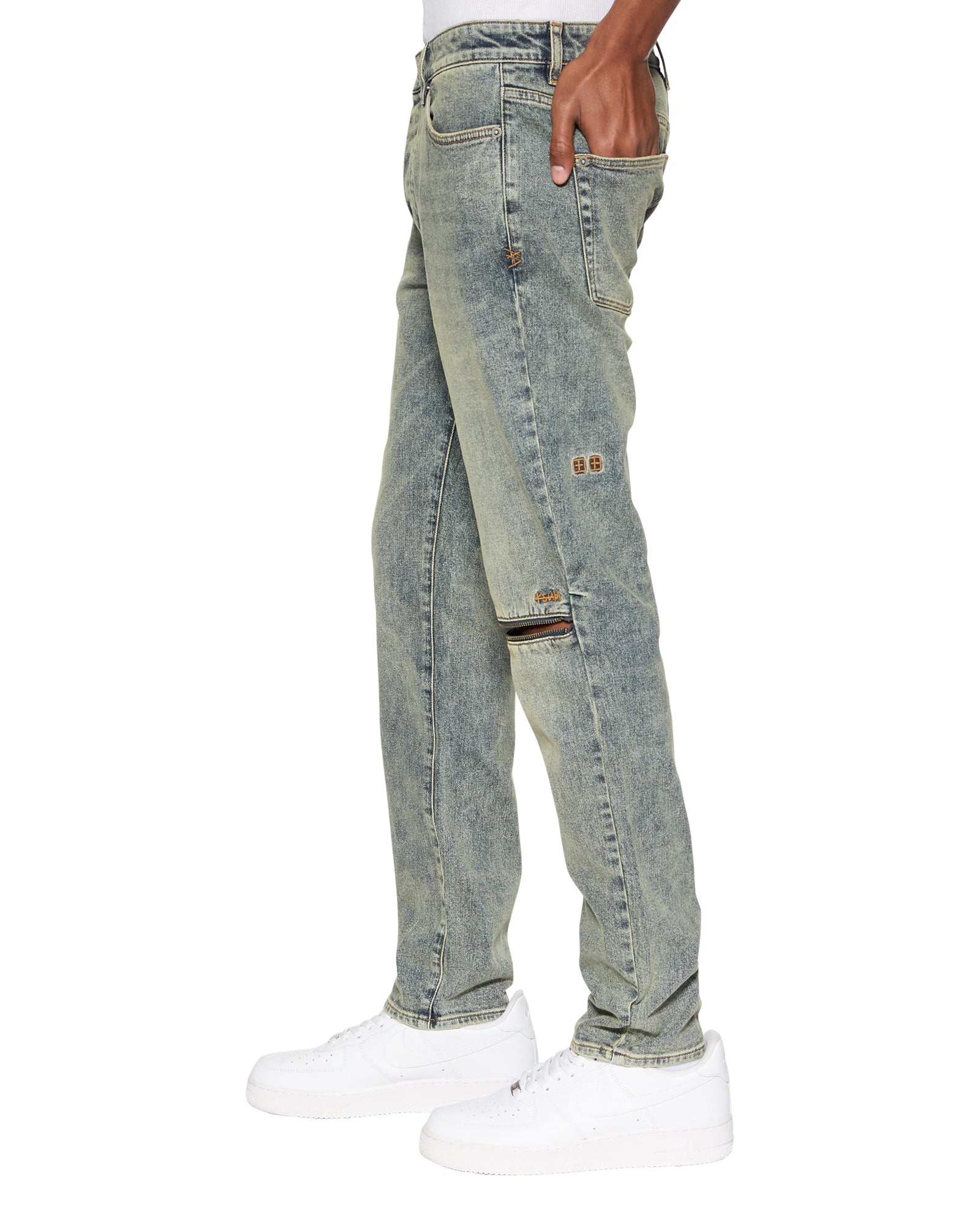 CHITCH STAGE DIVE CAGED - Image 3