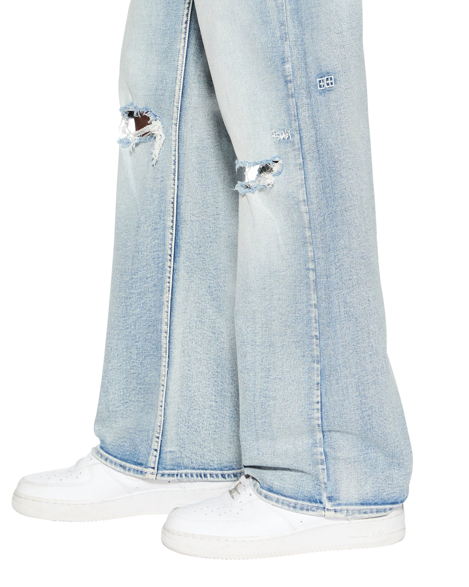 BRONKO LEGACY - Image 5