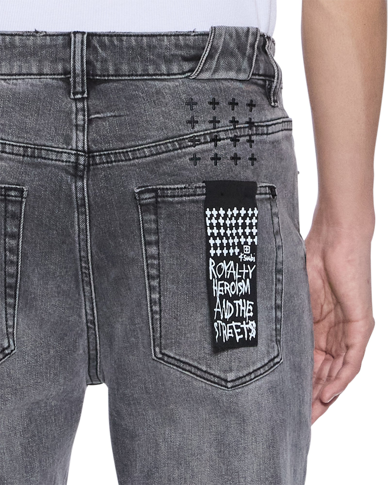 CHITCH SINNERS 1999 - Image 4