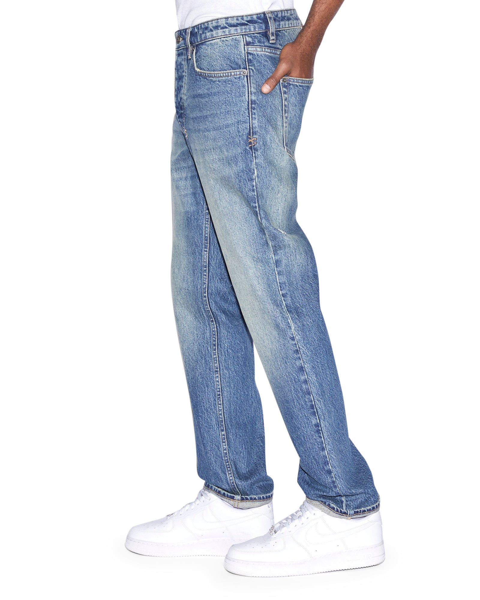 HAZLOW CHRONICLE - Image 2