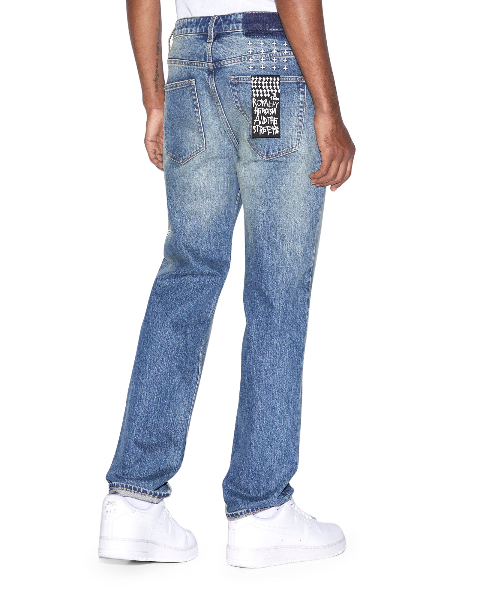 HAZLOW CHRONICLE - Image 5