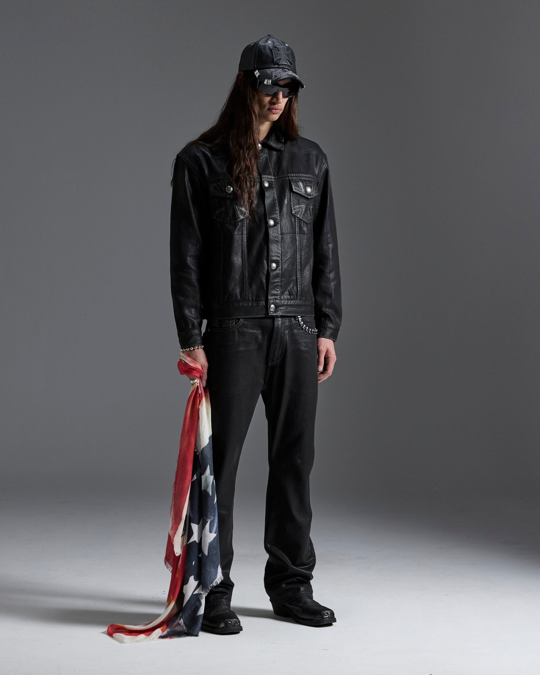 KSUBI X ALICE HOLLYWOOD OH G JACKET BLACK WAX - Image 2