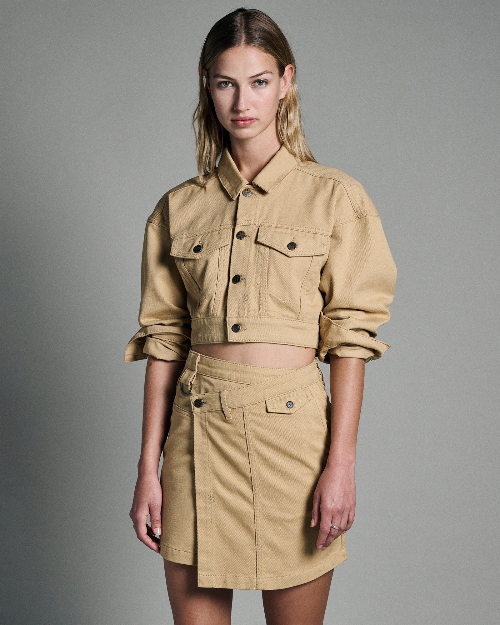 KOMMAND CARGO SKIRT CARAMEL - Image 2