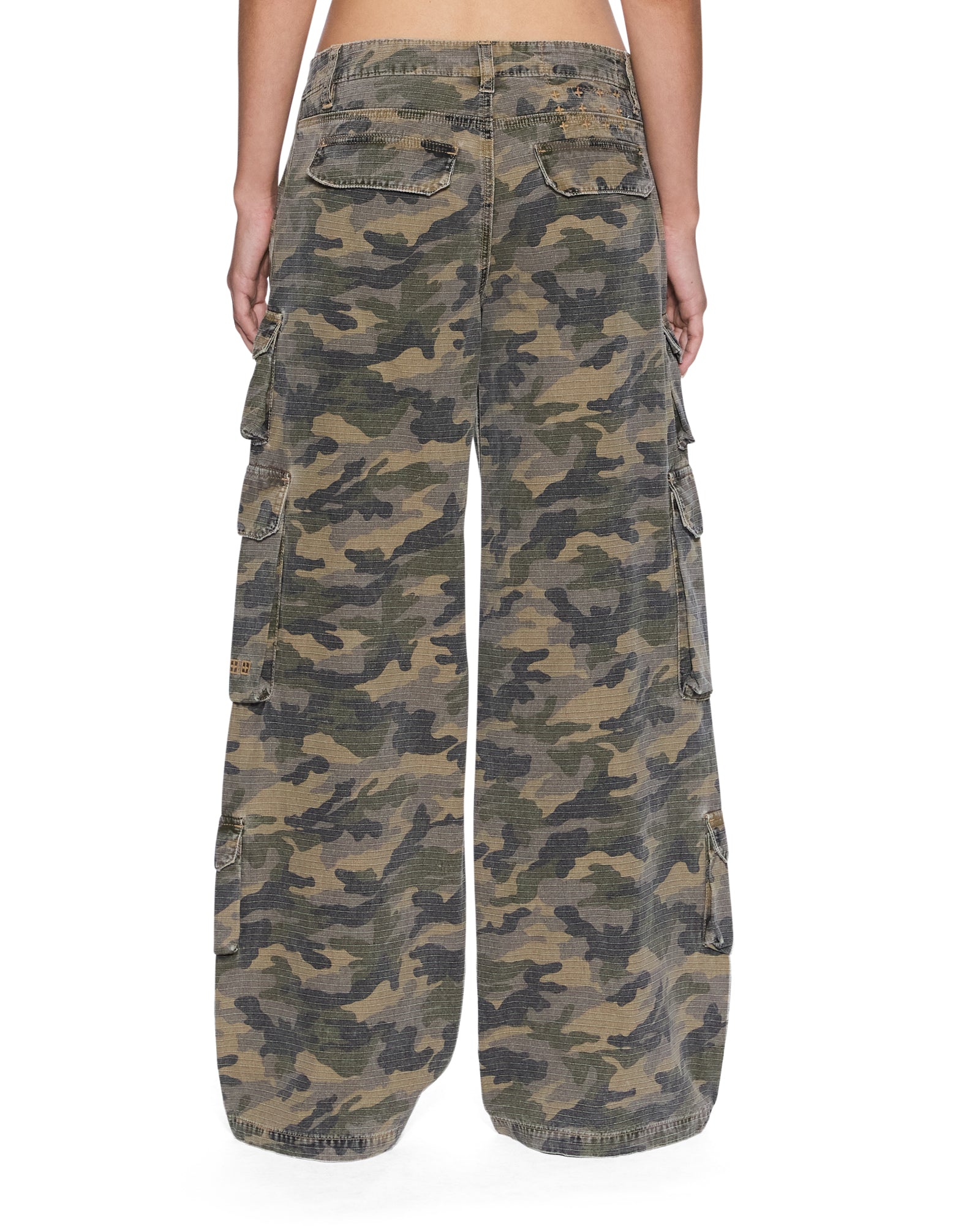 DROPOUT CARGO PANT CAMO - Image 3