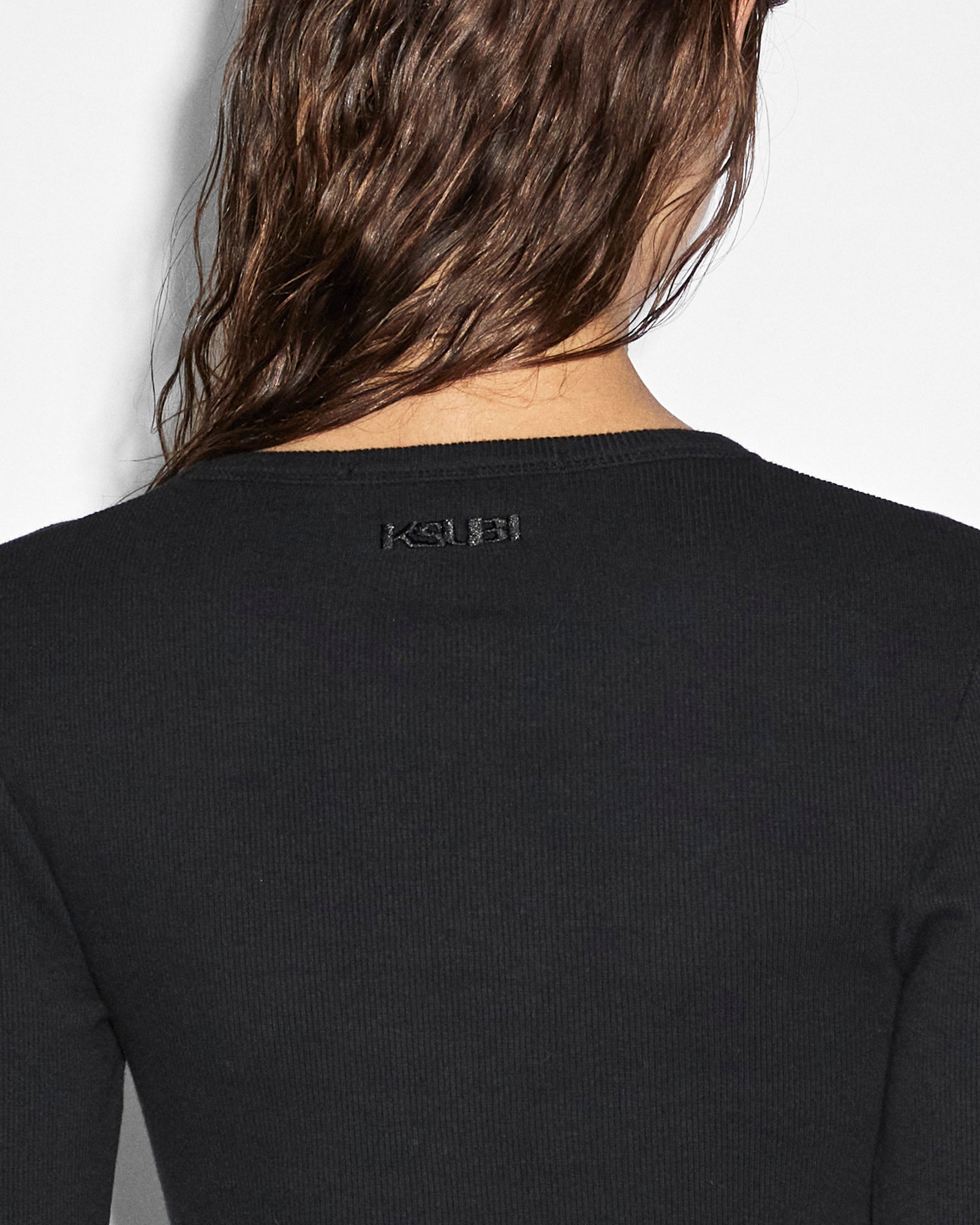 SYNDICATE CROP LS TEE BLACK - Image 6