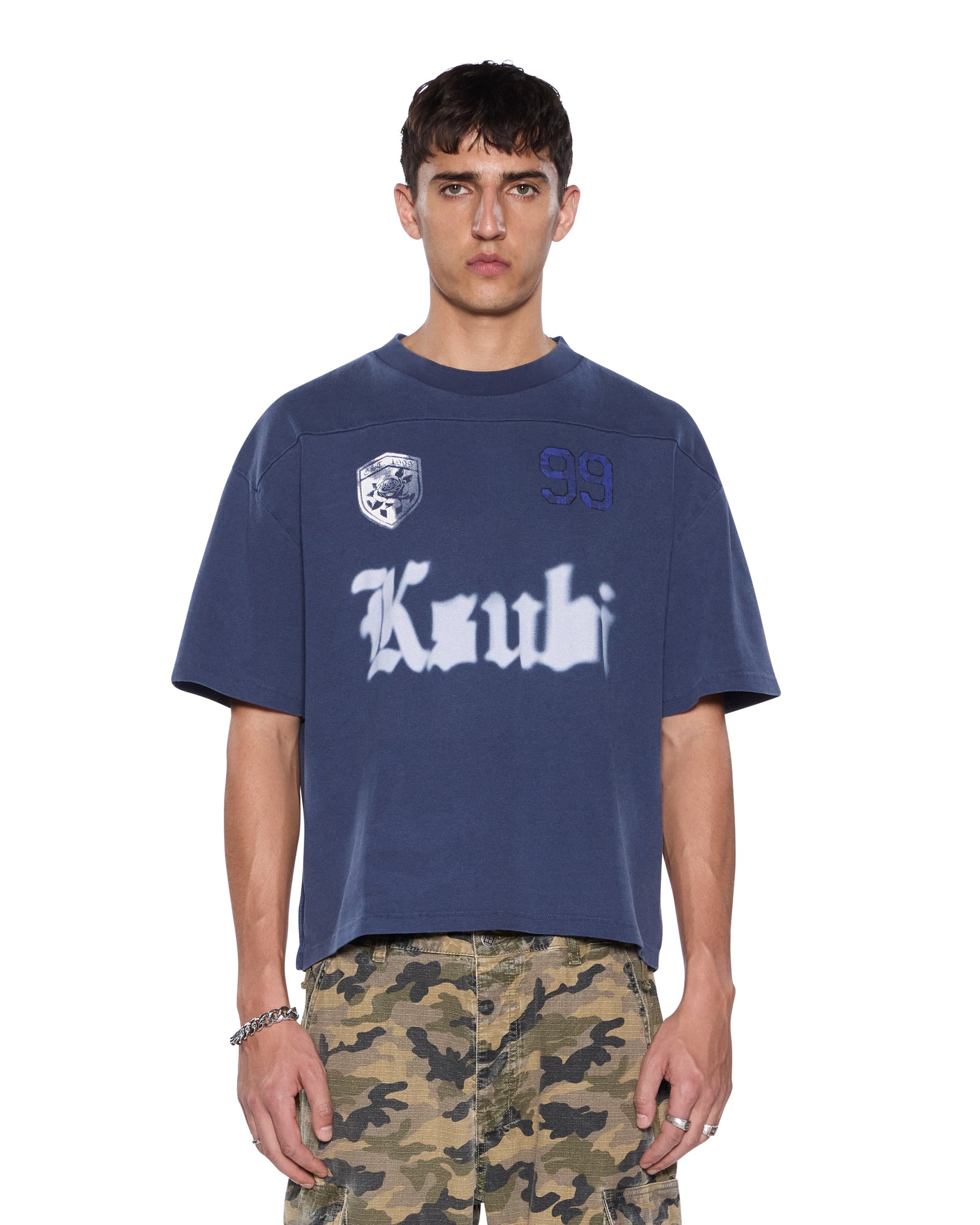 T-SHIRT_UTOPIAHALENSSTEENAVY_571_2048x.jpg