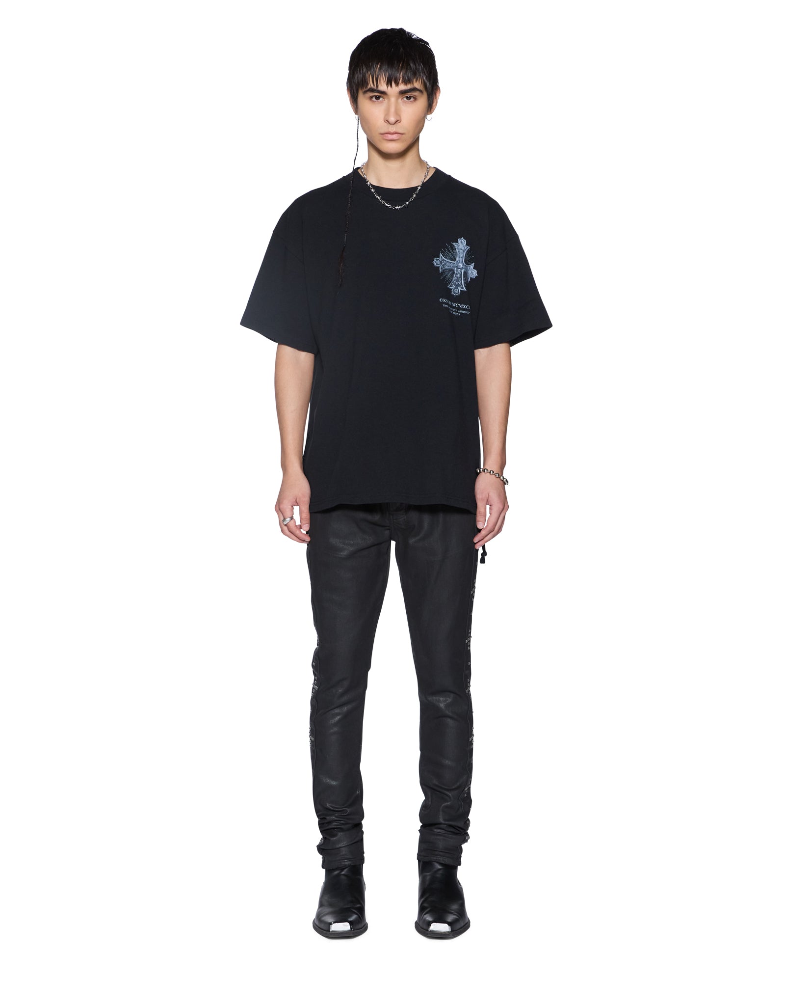 TEES_FALSEIDOLSEKCESSSSTEEJETBLACK_412_2048x.jpg